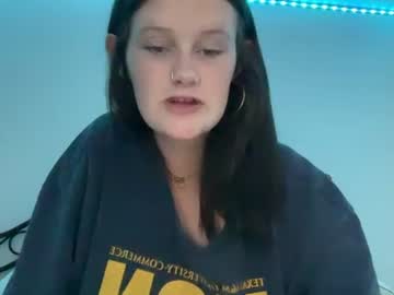 Sexy live cam screenshot of itskaylaaa's webcam / video chat room