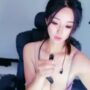 Sexy live cam screenshot of _iuiu_'s webcam / video chat room