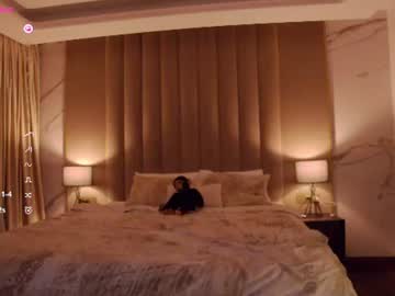 Sexy live cam screenshot of karrin's webcam / video chat room