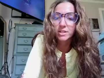 Sexy live cam screenshot of kaygraciee's webcam / video chat room