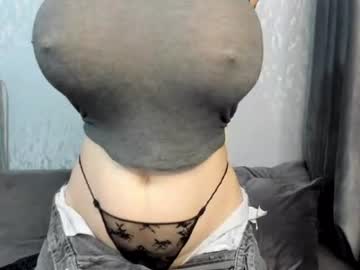 Sexy live cam screenshot of kitty_hotx's webcam / video chat room