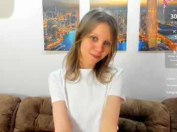 Sexy live cam screenshot of liatema's webcam / video chat room