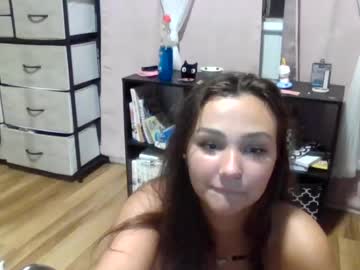 Sexy live cam screenshot of liifeaslauren's webcam / video chat room