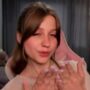Sexy live cam screenshot of lilymoore69's webcam / video chat room