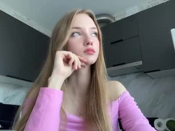 Sexy live cam screenshot of manadikes's webcam / video chat room