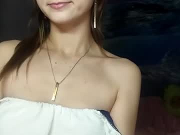 Sexy live cam screenshot of wilheminanaidoo's webcam / video chat room