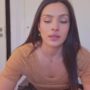 Sexy live cam screenshot of abrilhelena8's webcam / video chat room