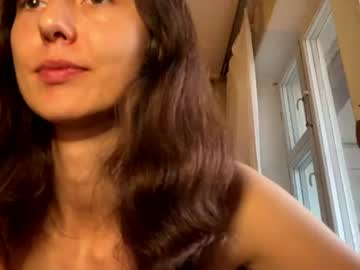 Sexy live cam screenshot of aevra's webcam / video chat room