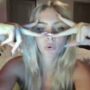 Sexy live cam screenshot of ariah_is_blonde's webcam / video chat room