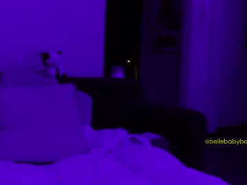 Sexy live cam screenshot of bellebabyboo's webcam / video chat room