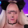 Sexy live cam screenshot of blond_diamond's webcam / video chat room