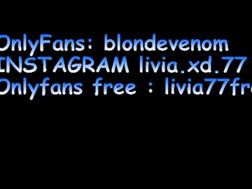 Sexy live cam screenshot of blondevenom's webcam / video chat room