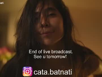 Sexy live cam screenshot of cata_batnati's webcam / video chat room