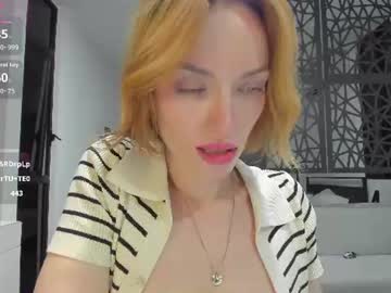 Sexy live cam screenshot of ferdina18's webcam / video chat room