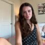 Sexy live cam screenshot of graciesmith27's webcam / video chat room