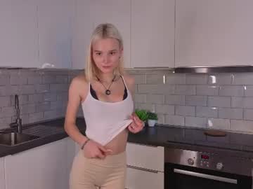 Sexy live cam screenshot of kendacallado's webcam / video chat room