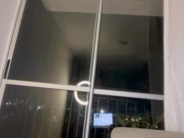 Sexy live cam screenshot of onlysophia's webcam / video chat room