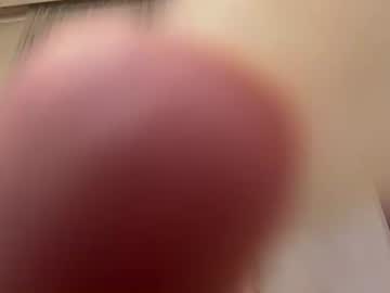 Sexy live cam screenshot of chloe_show's webcam / video chat room
