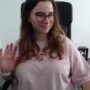 Sexy live cam screenshot of littleviki_'s webcam / video chat room