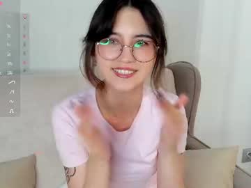 Sexy live cam screenshot of lourdeshuckstep's webcam / video chat room