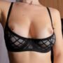 Sexy live cam screenshot of miss_boobtastic's webcam / video chat room