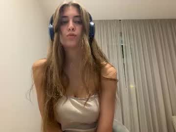 Sexy live cam screenshot of rubiegoosen's webcam / video chat room