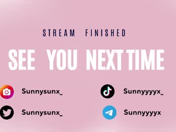 Sexy live cam screenshot of sunnysunx_'s webcam / video chat room