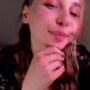 Sexy live cam screenshot of sweetmila1's webcam / video chat room