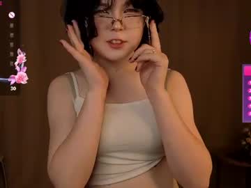 Sexy live cam screenshot of vikiketterling's webcam / video chat room