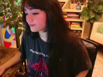 Sexy live cam screenshot of annatigarr's webcam / video chat room