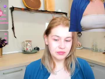 Sexy live cam screenshot of colleen_blake's webcam / video chat room