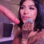 Sexy live cam screenshot of curvyliciouss's webcam / video chat room