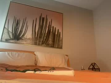 Sexy live cam screenshot of gabriella242001's webcam / video chat room