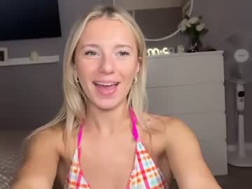 Sexy live cam screenshot of itsjennaaa's webcam / video chat room