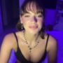 Sexy live cam screenshot of izzyxoxo8's webcam / video chat room