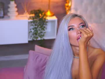 Sexy live cam screenshot of juicy_jessye's webcam / video chat room