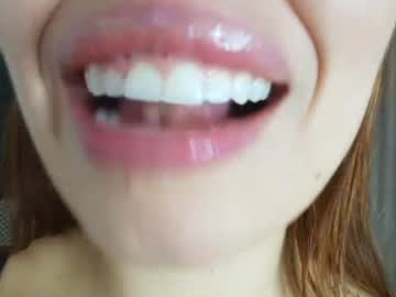 Sexy live cam screenshot of lisbet_21x's webcam / video chat room