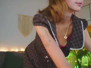 Sexy live cam screenshot of little_anitta's webcam / video chat room