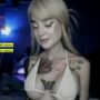 Sexy live cam screenshot of lonelly_lolly98's webcam / video chat room