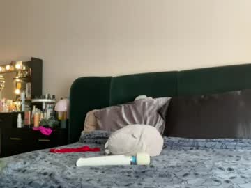 Sexy live cam screenshot of lunabianca1's webcam / video chat room