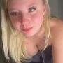 Sexy live cam screenshot of mckenziere3se's webcam / video chat room