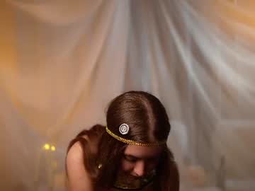 Sexy live cam screenshot of miaverse's webcam / video chat room