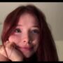 Sexy live cam screenshot of moonfaced_'s webcam / video chat room