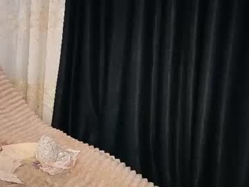 Sexy live cam screenshot of savage_lissa's webcam / video chat room