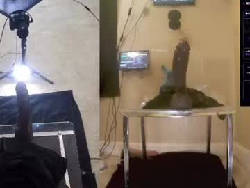 Sexy live cam screenshot of sexvixxen's webcam / video chat room