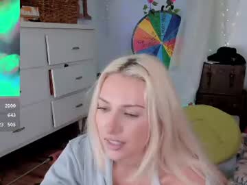 Sexy live cam screenshot of sexyashley_21's webcam / video chat room