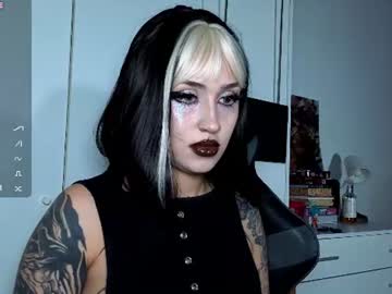 Sexy live cam screenshot of tamaracampell's webcam / video chat room