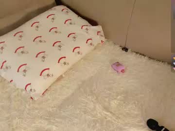 Sexy live cam screenshot of viellastey's webcam / video chat room