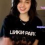 Sexy live cam screenshot of yourfreakygirl's webcam / video chat room