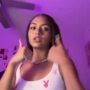 Sexy live cam screenshot of zoeybrookss's webcam / video chat room